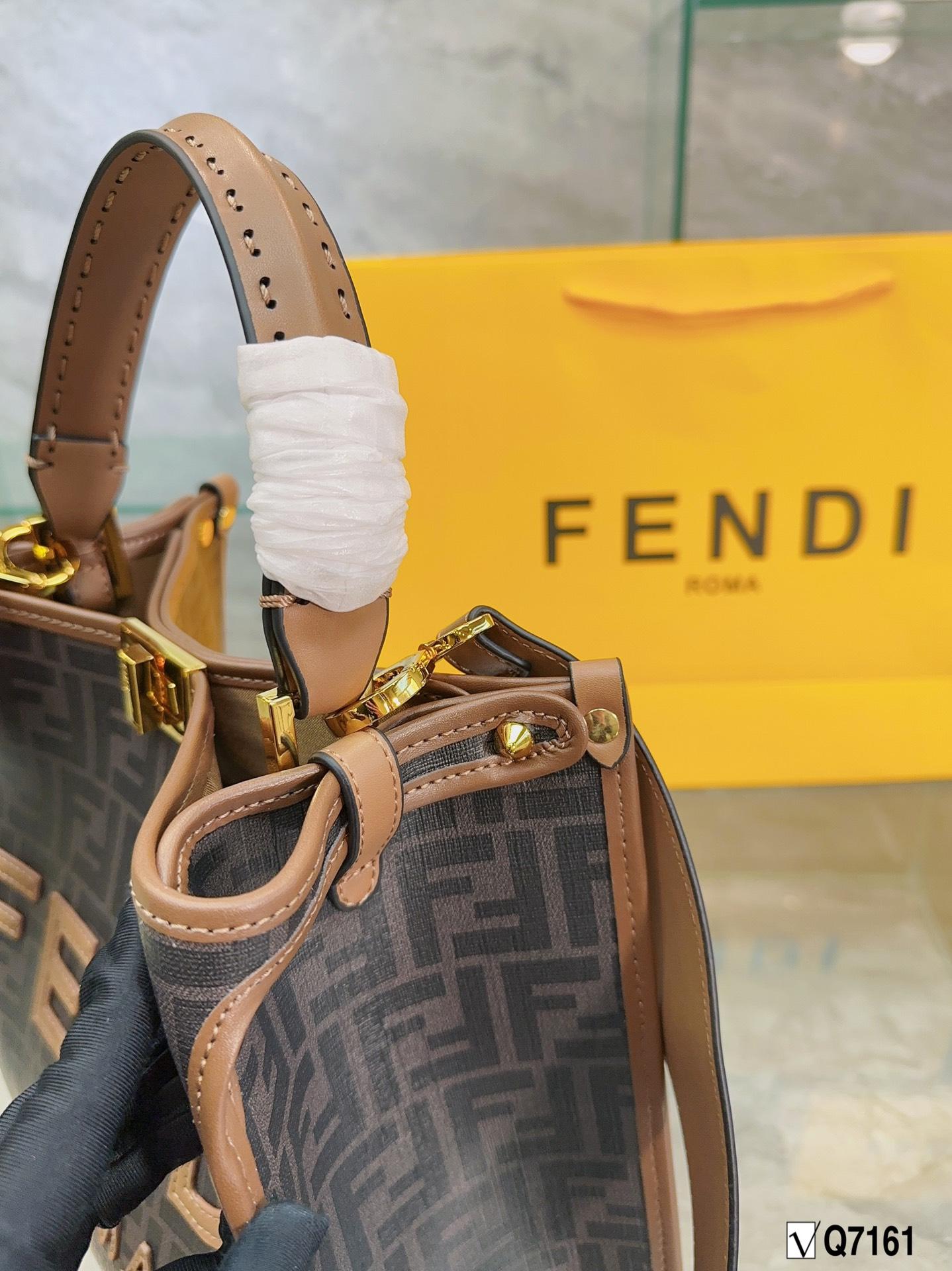 Replica Fendi Bag 28CM