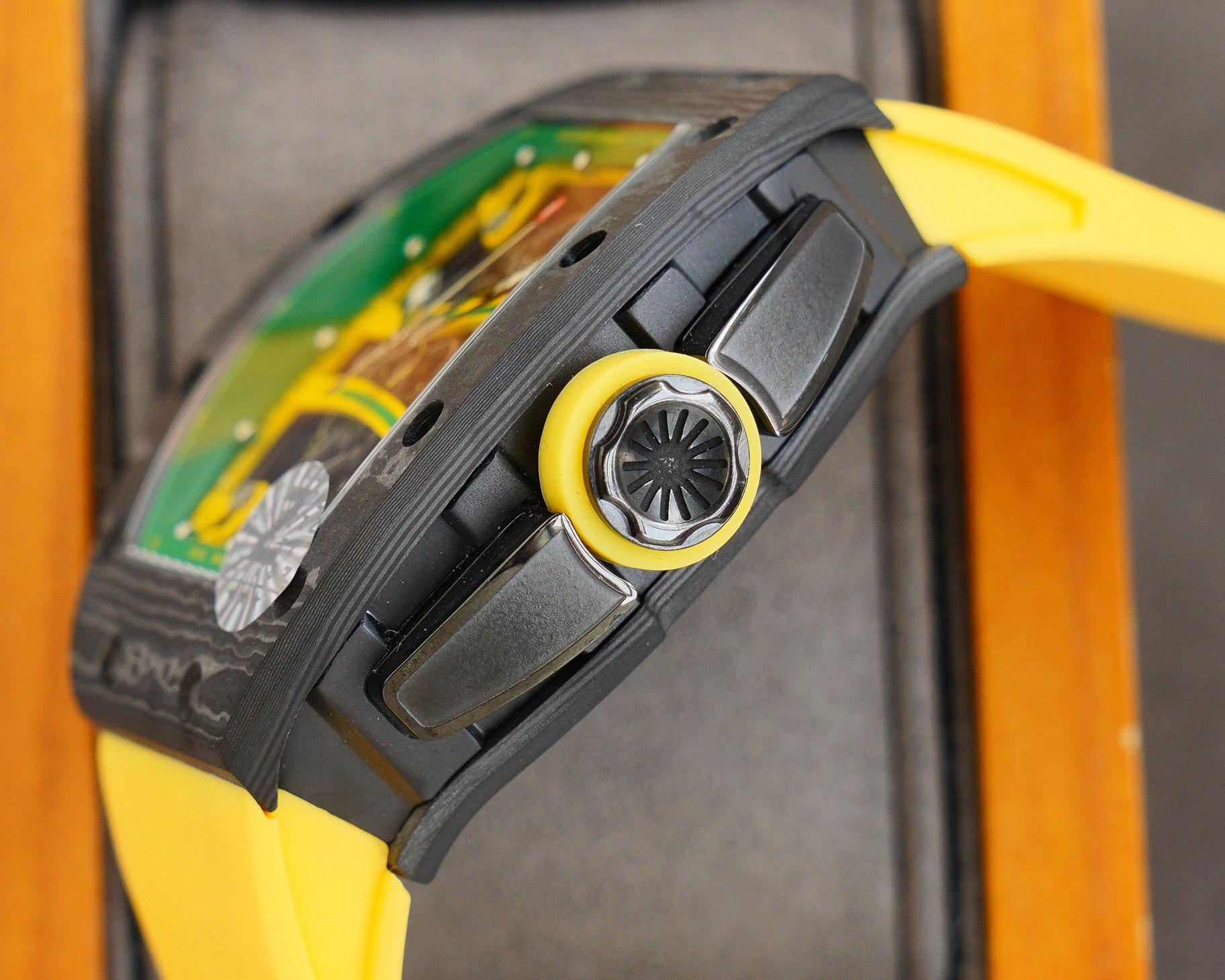 Replica Richard Mille Carbon Fiber Automatic Machine Watch 42MM