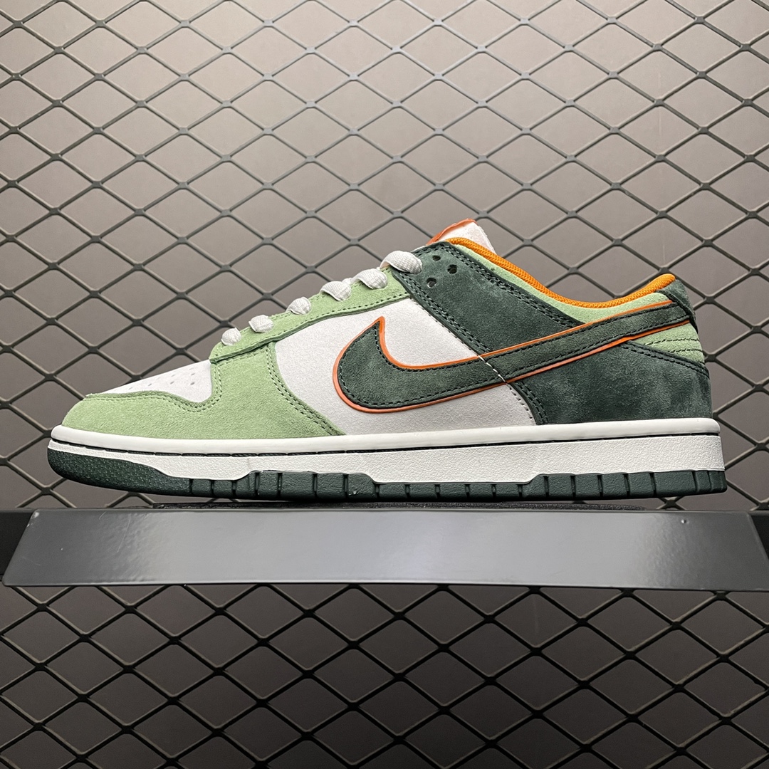Replica Nike Dunk SB Shoe Otomo Katsuhiro x Nike Dunk Low LF0039-024 SIZE 36-46
