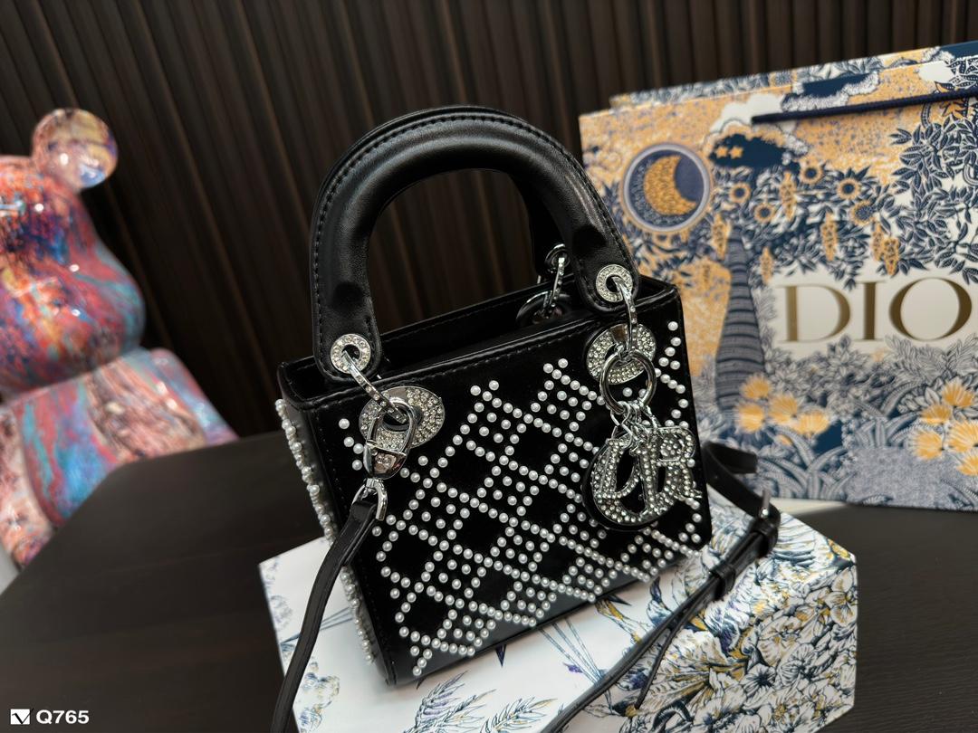 Replica Dior Bag 17*14CM