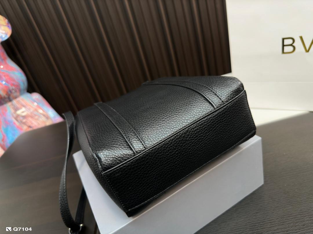 Replica Balenciaga Bag  19*6*23CM