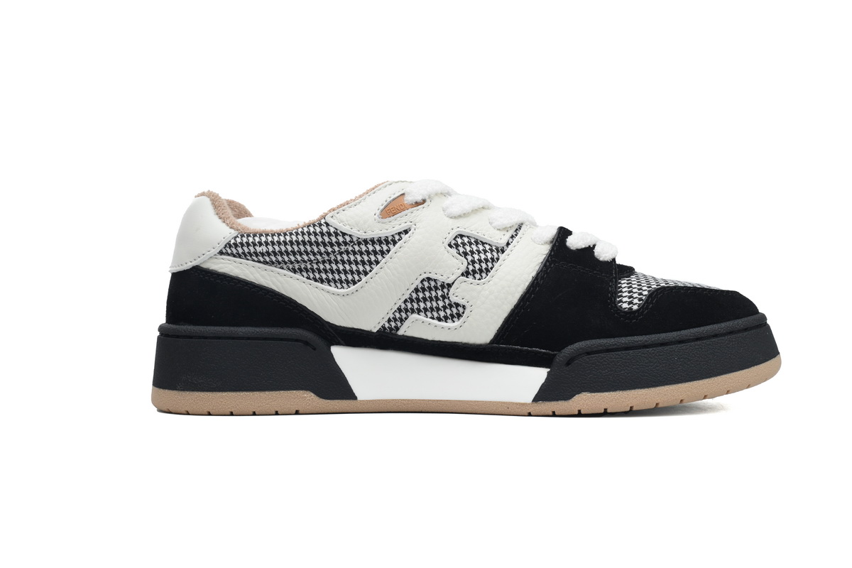 Replica Fendi Shoe Fendi Match Black and White
