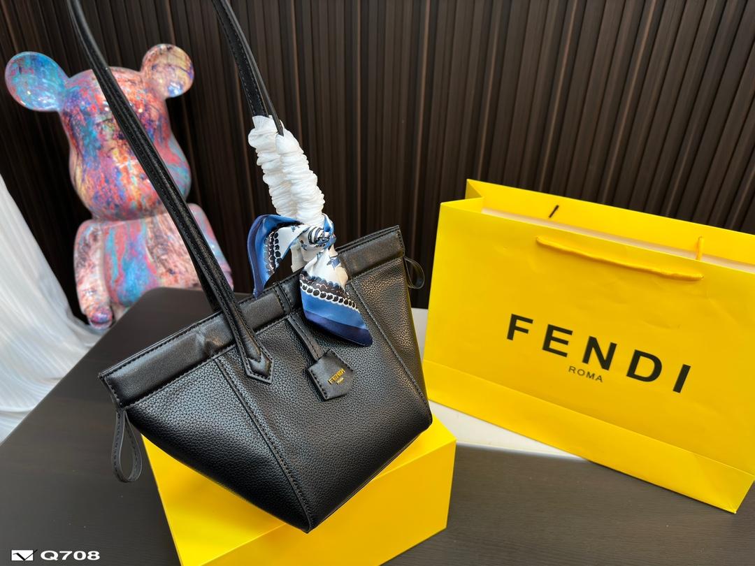 Replica Fendi Bag 15*20CM