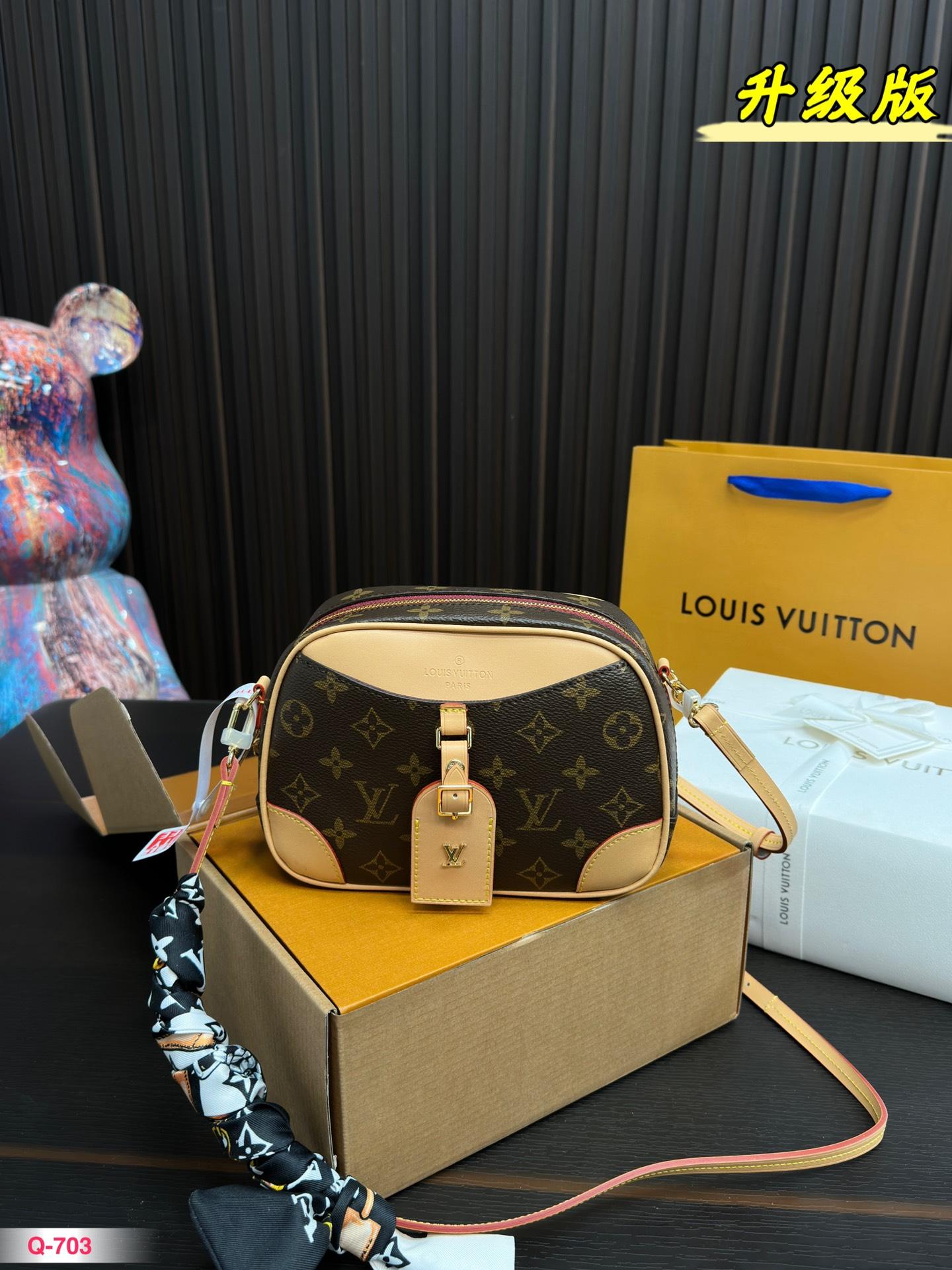 Replica Louis Vuitton Bag 20*14CM