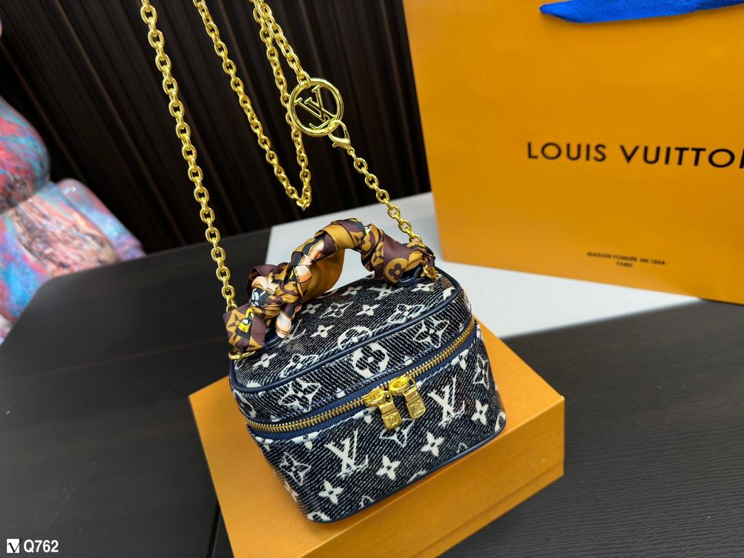 Replica Louis Vuitton Bag 14*9CM