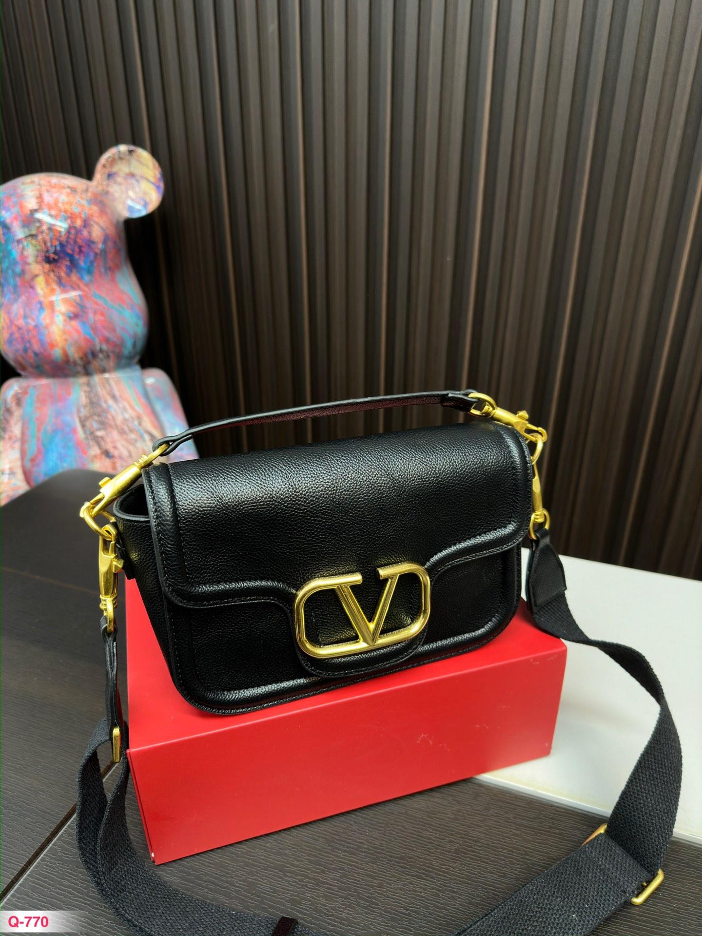 Replica Valentino Bag 15*23CM