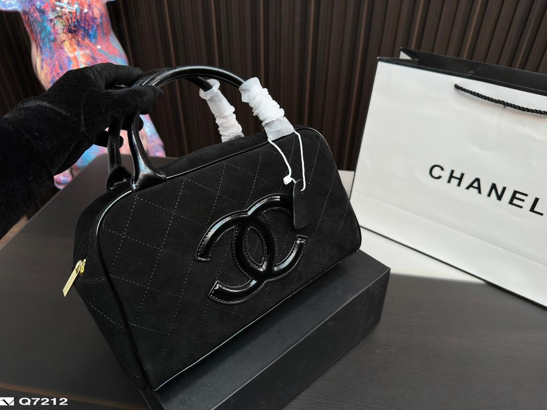 Replica Chanel Bag 28*17CM