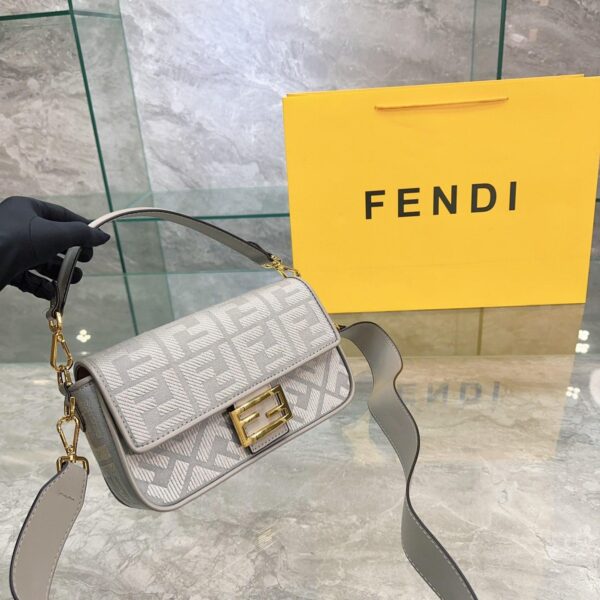 Replica Fendi Bag 25.5*14CM