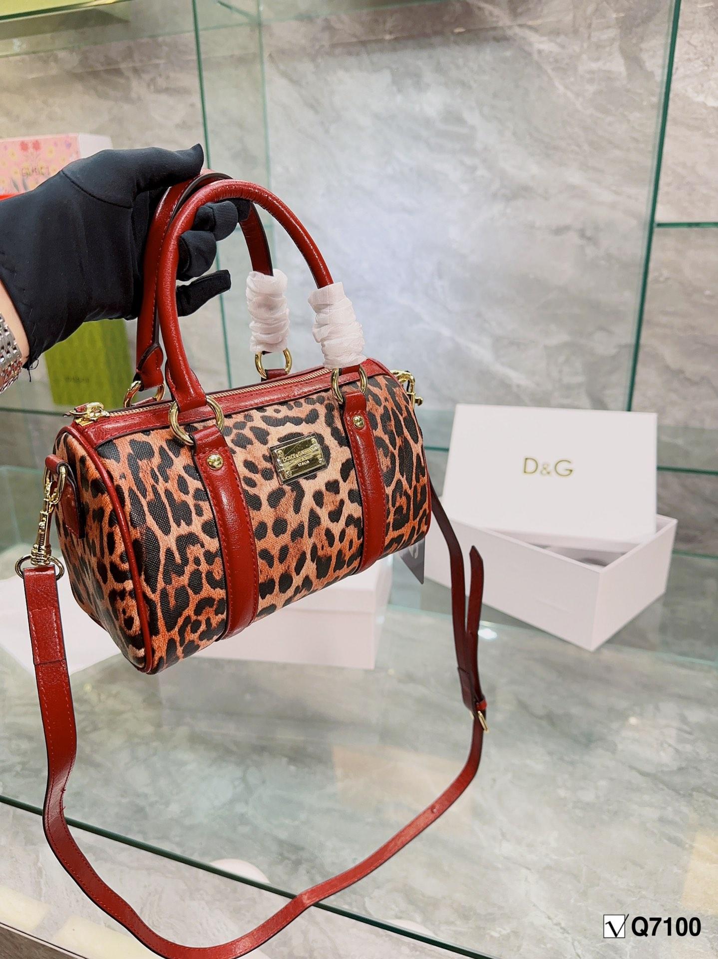 Replica Dolce Gabbana Bag 22*15CM