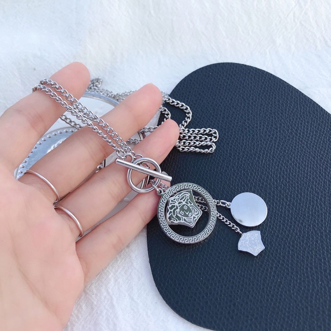 Replica VERSACE Necklace