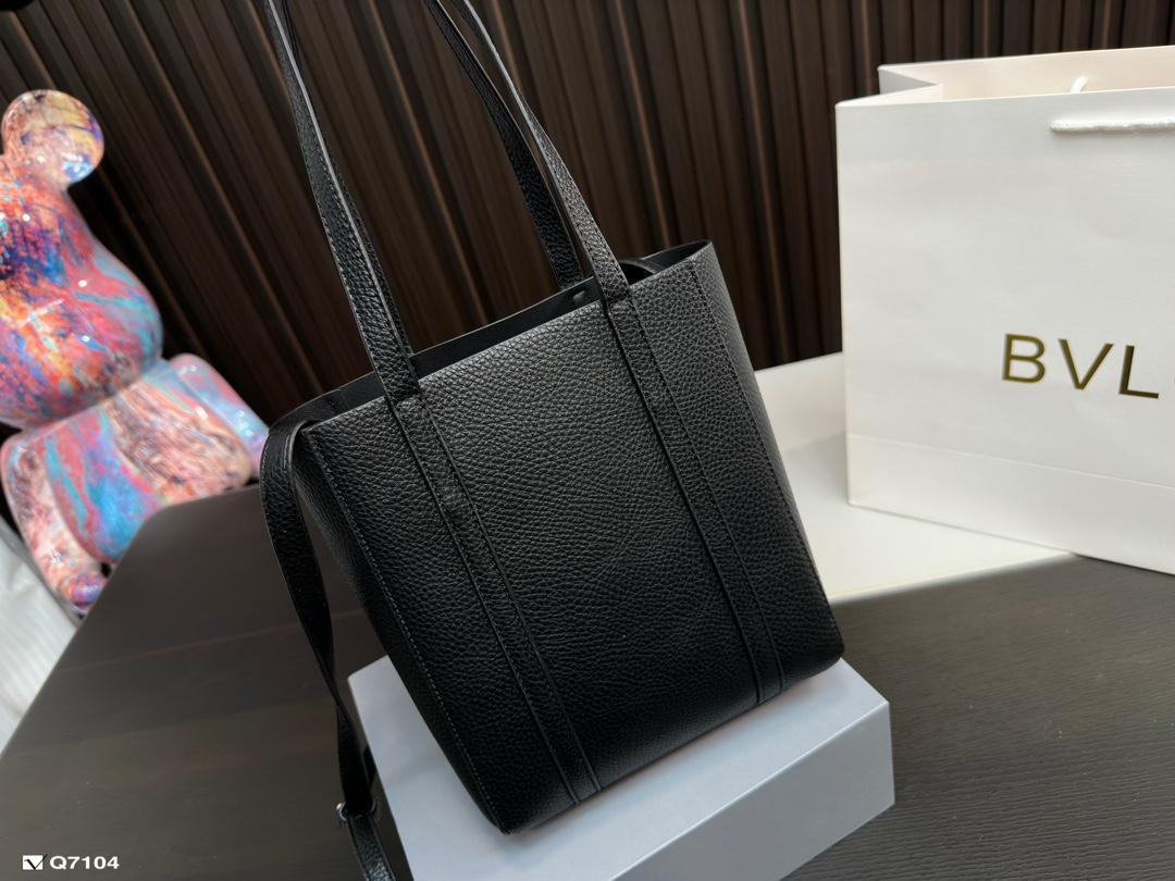 Replica Balenciaga Bag  19*6*23CM