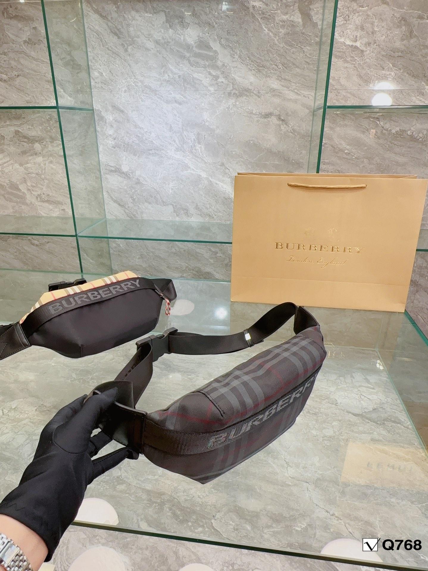 Replica Burberry Bag 30*15CM