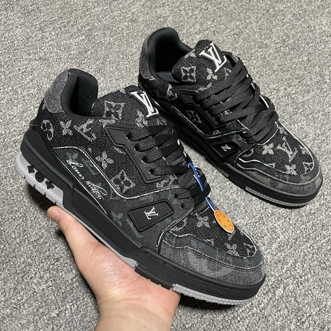 Replica Louis Vuitton Shoe Louis Vuitton LV Trainer size 35-46