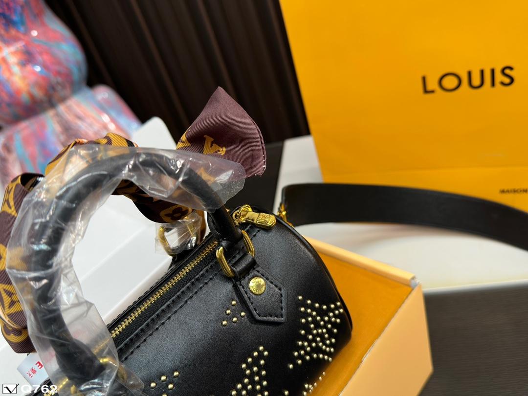 Replica Louis Vuitton Bag 10*16CM