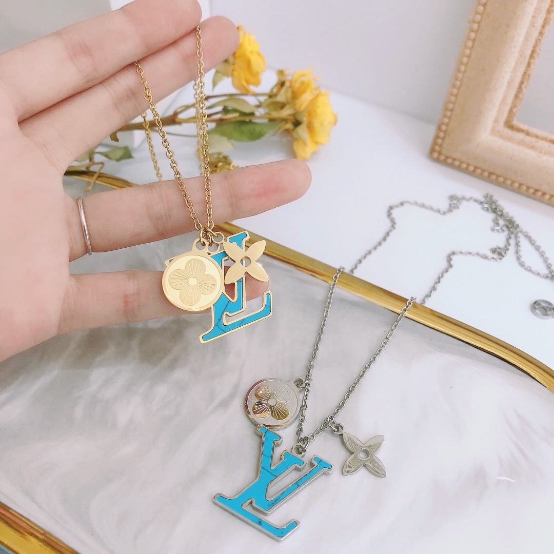 Replica LOUIS VUITTON Necklace