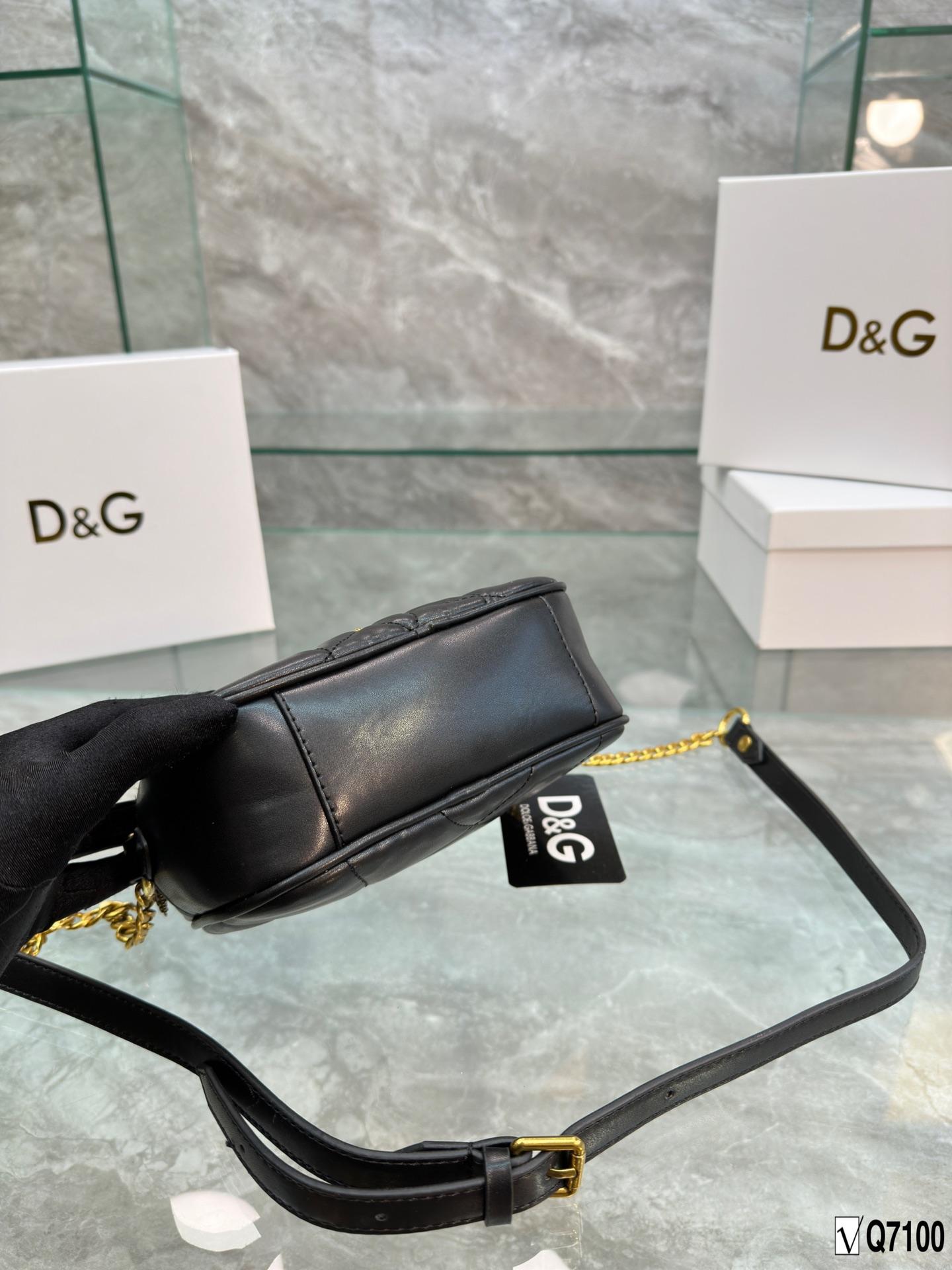 Replica Dolce Gabbana Bag 19CM