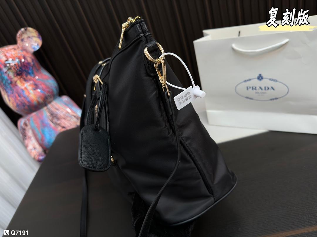 Replica Prada Bag 28*35CM