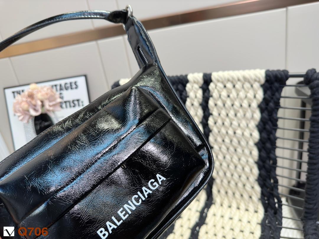 Replica Balenciaga Bag 24*16CM
