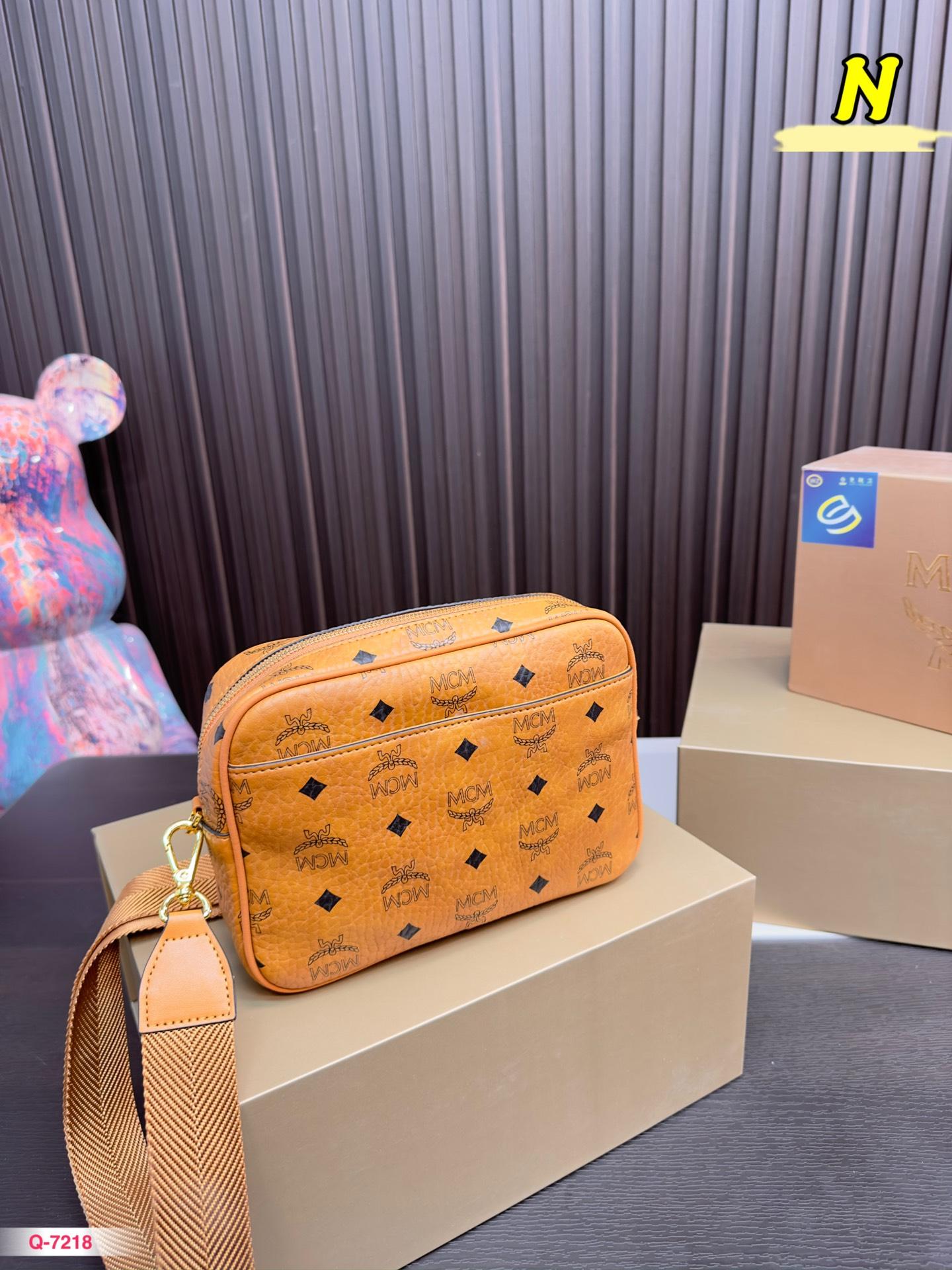Replica MCM Bag 18*13CM/22*14CM