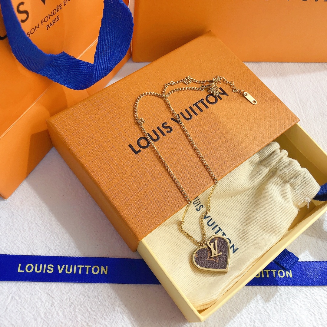 Replica LOUIS VUITTON Necklace