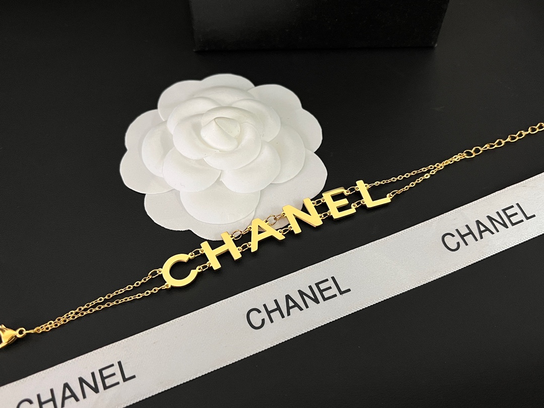 Replica CHANEL Necklace