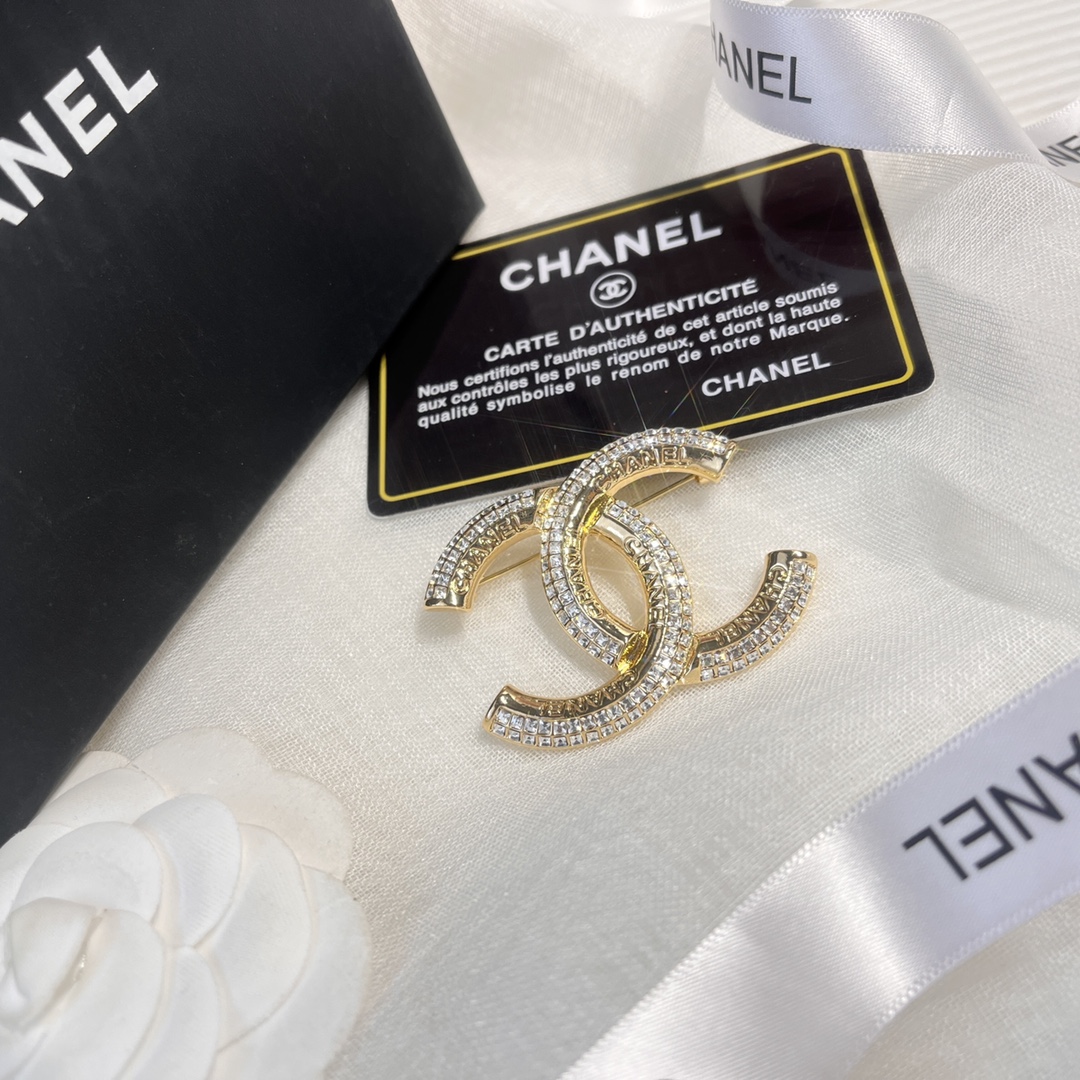 Replica CHANEL Brooch