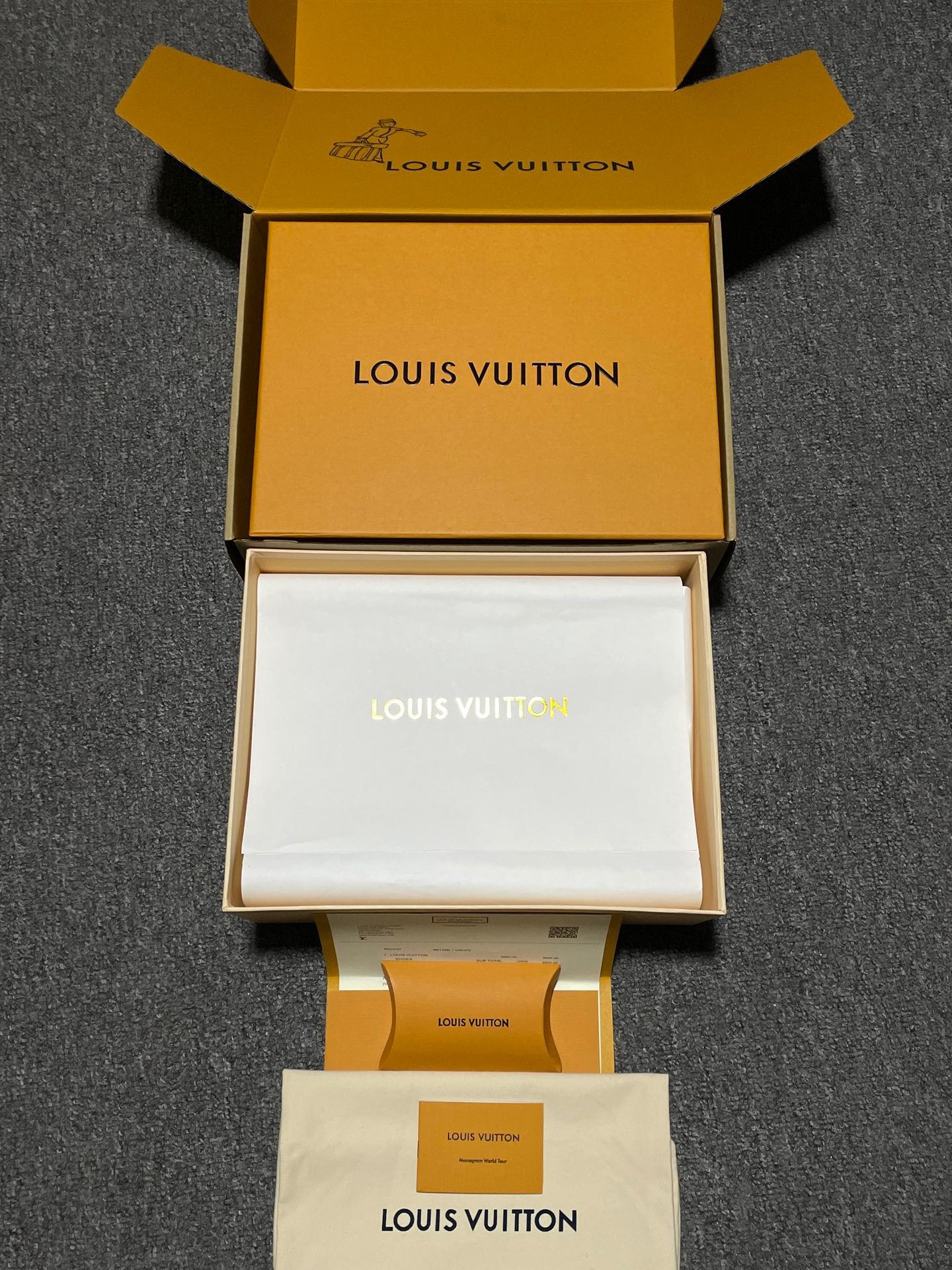 Replica Louis Vuitton Shoe Louis Vuitton LV Trainer size 35-46p