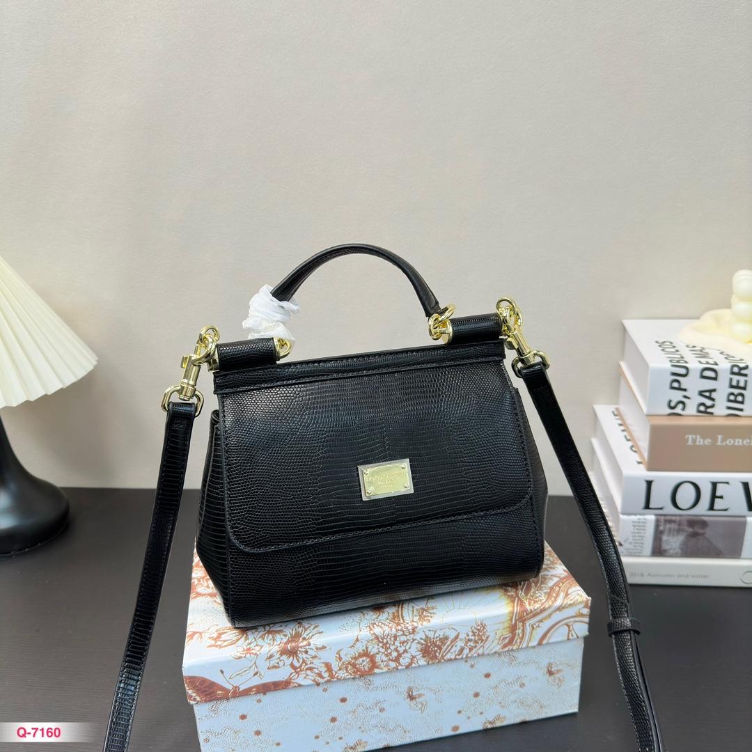 Replica Dolce Gabbana Bag 21*18CM