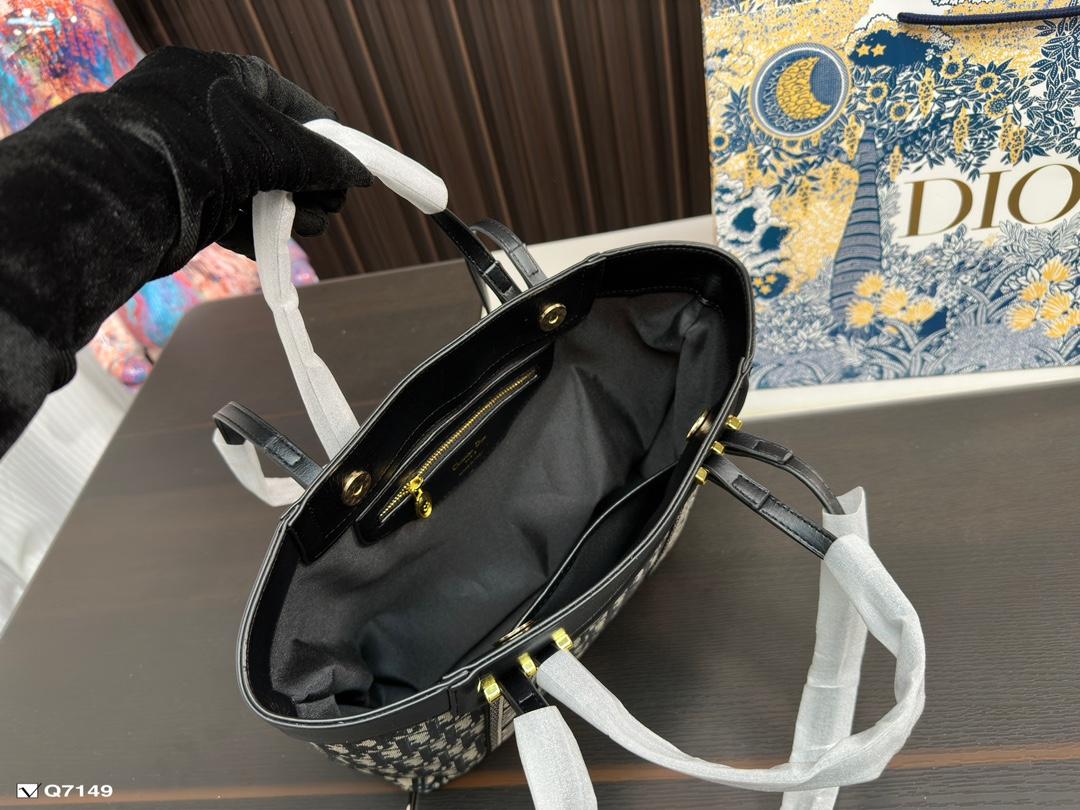 Replica Dior Bag  28*10*24CM