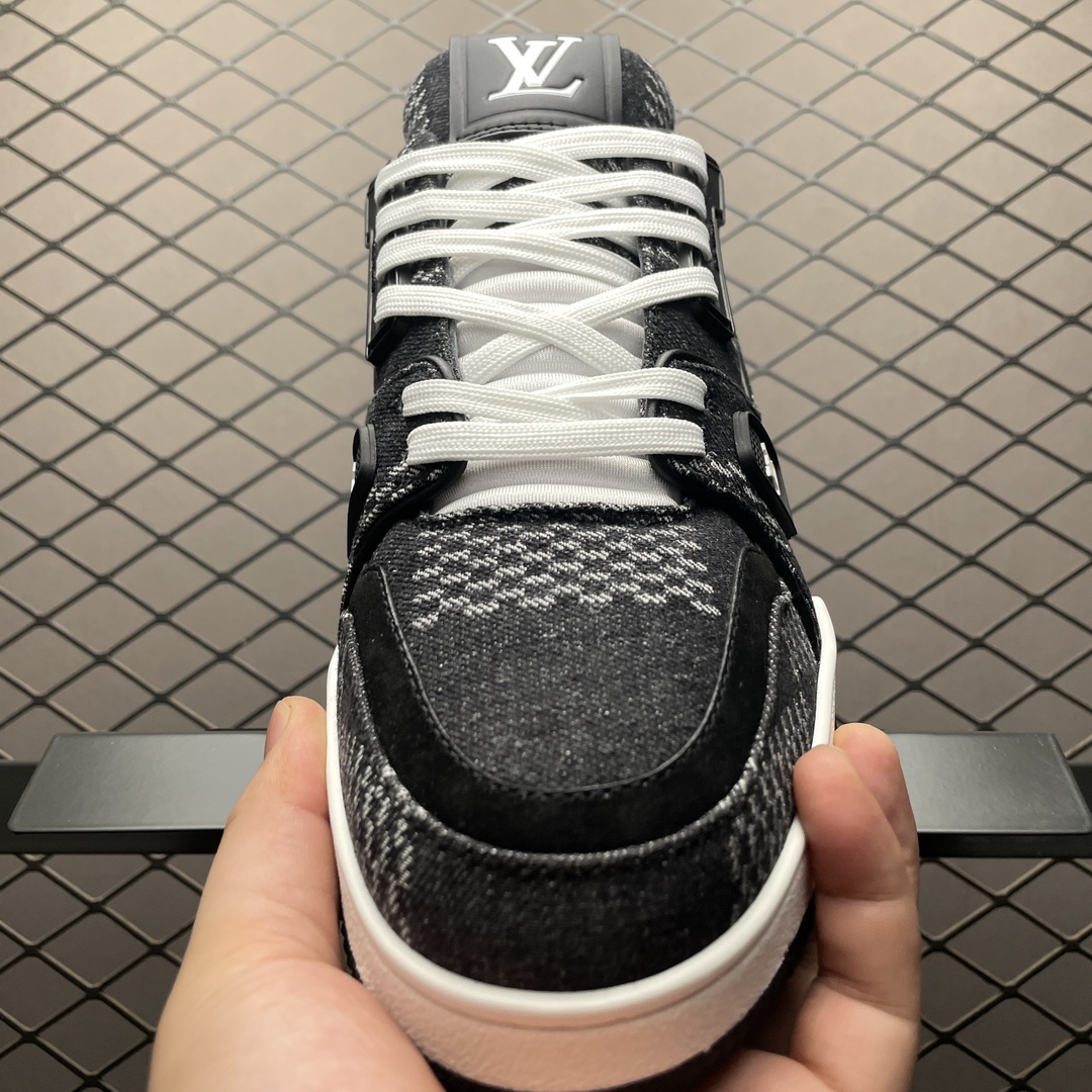 Replica Louis Vuitton Shoe Louis Vuitton LV Trainer Size 38-46 60PJJH38