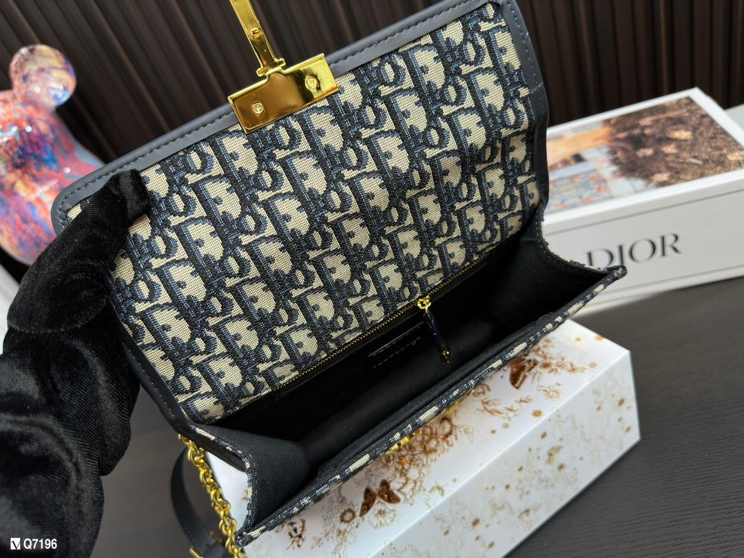 Replica Dior Bag  12*21CM/24*16CM