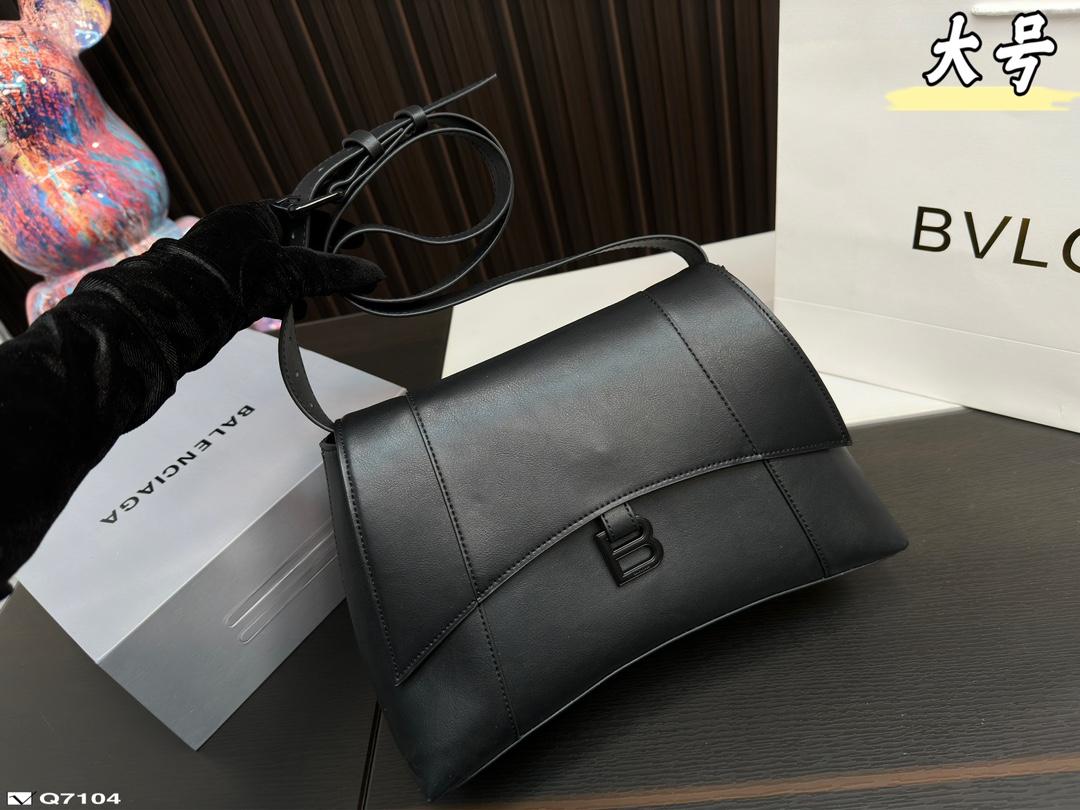 Replica Balenciaga Bag  28*16CM/32*20CM