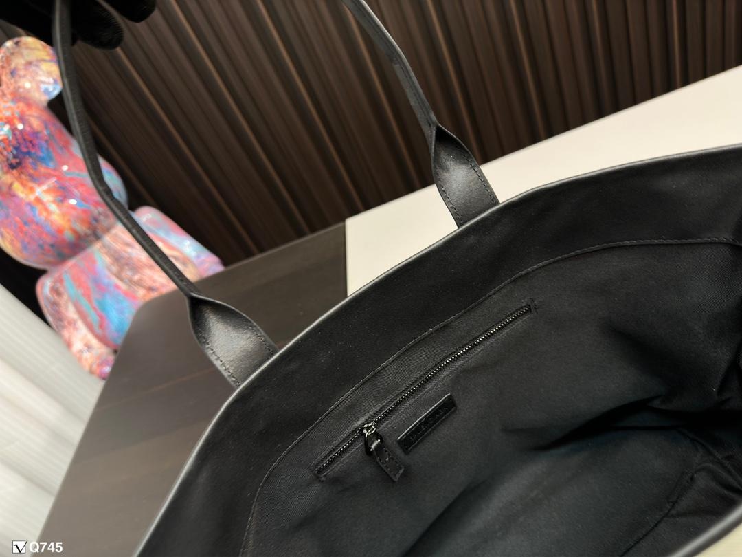 Replica Balenciaga Bag 29*26CM