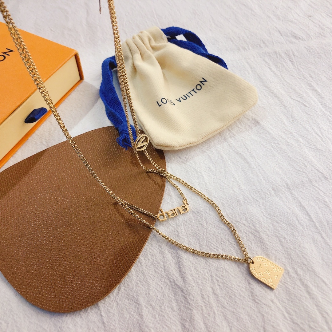 Replica LOUIS VUITTON Necklace