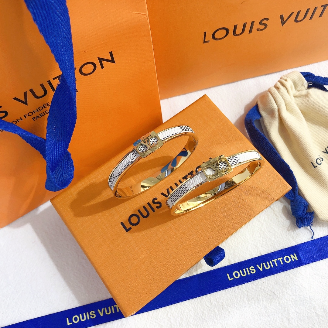 Replica LOUIS VUITTON Bangle