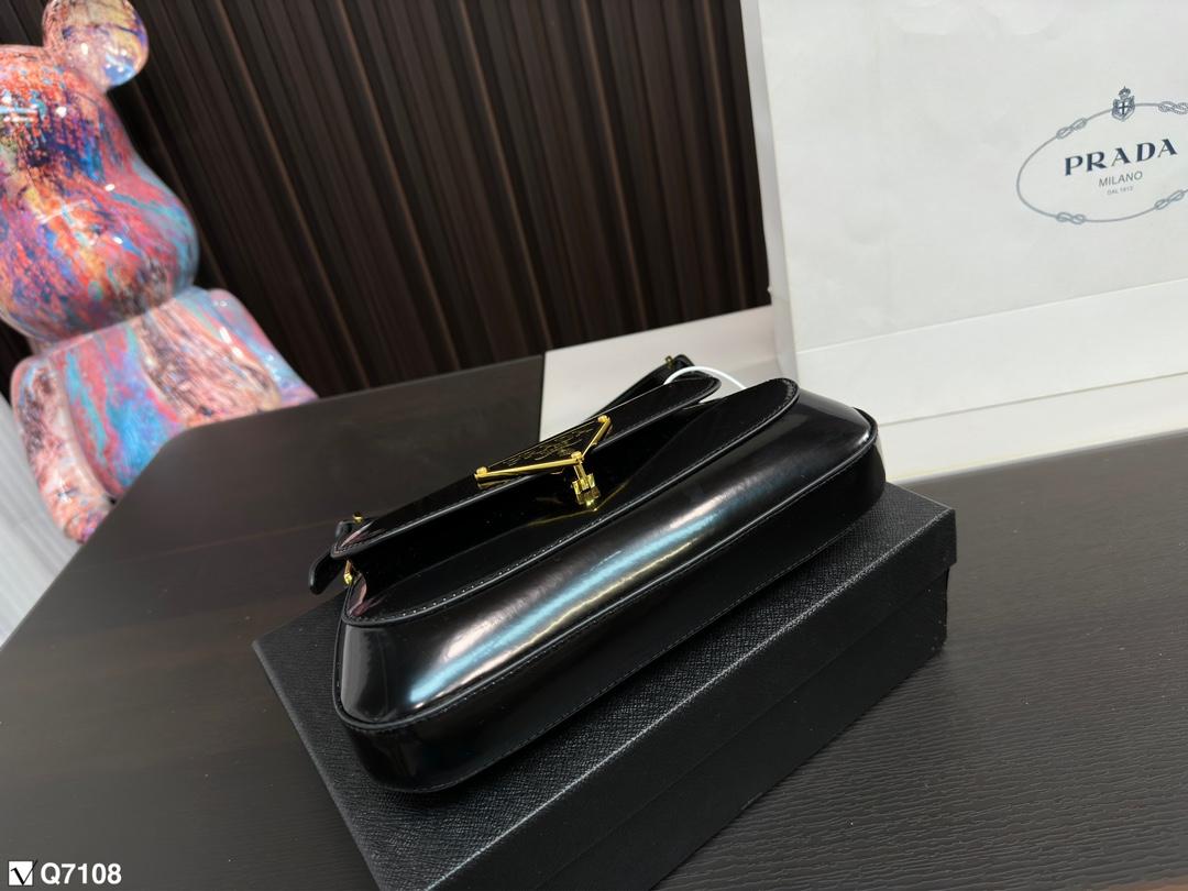 Replica Prada Bag 14*25CM