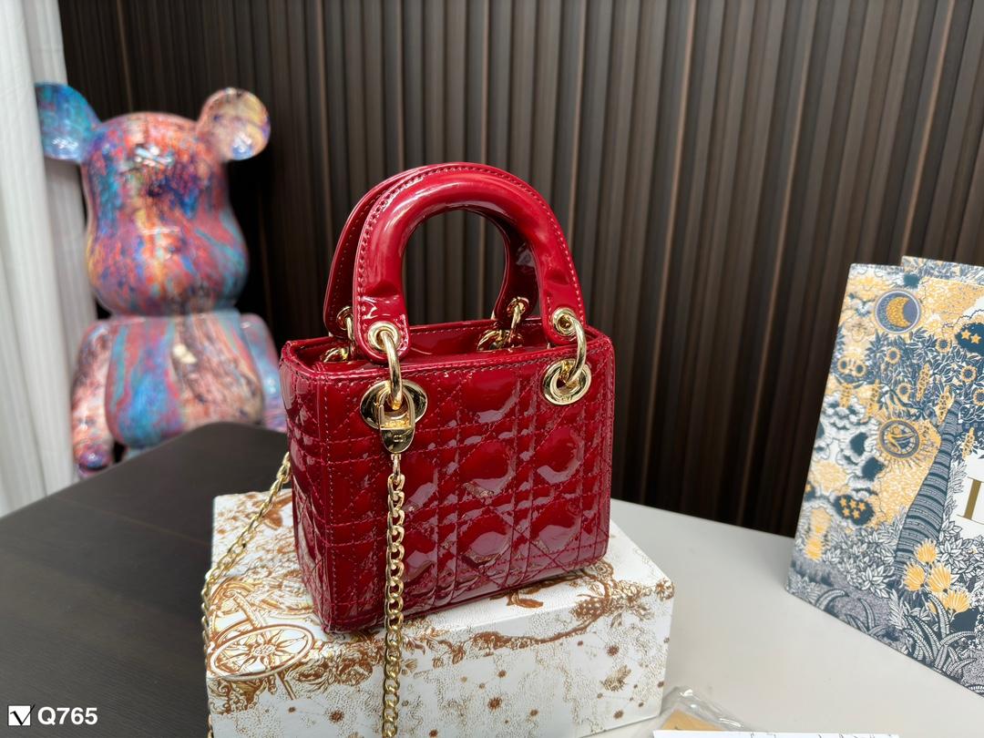 Replica Dior Bag  14*17*7CM