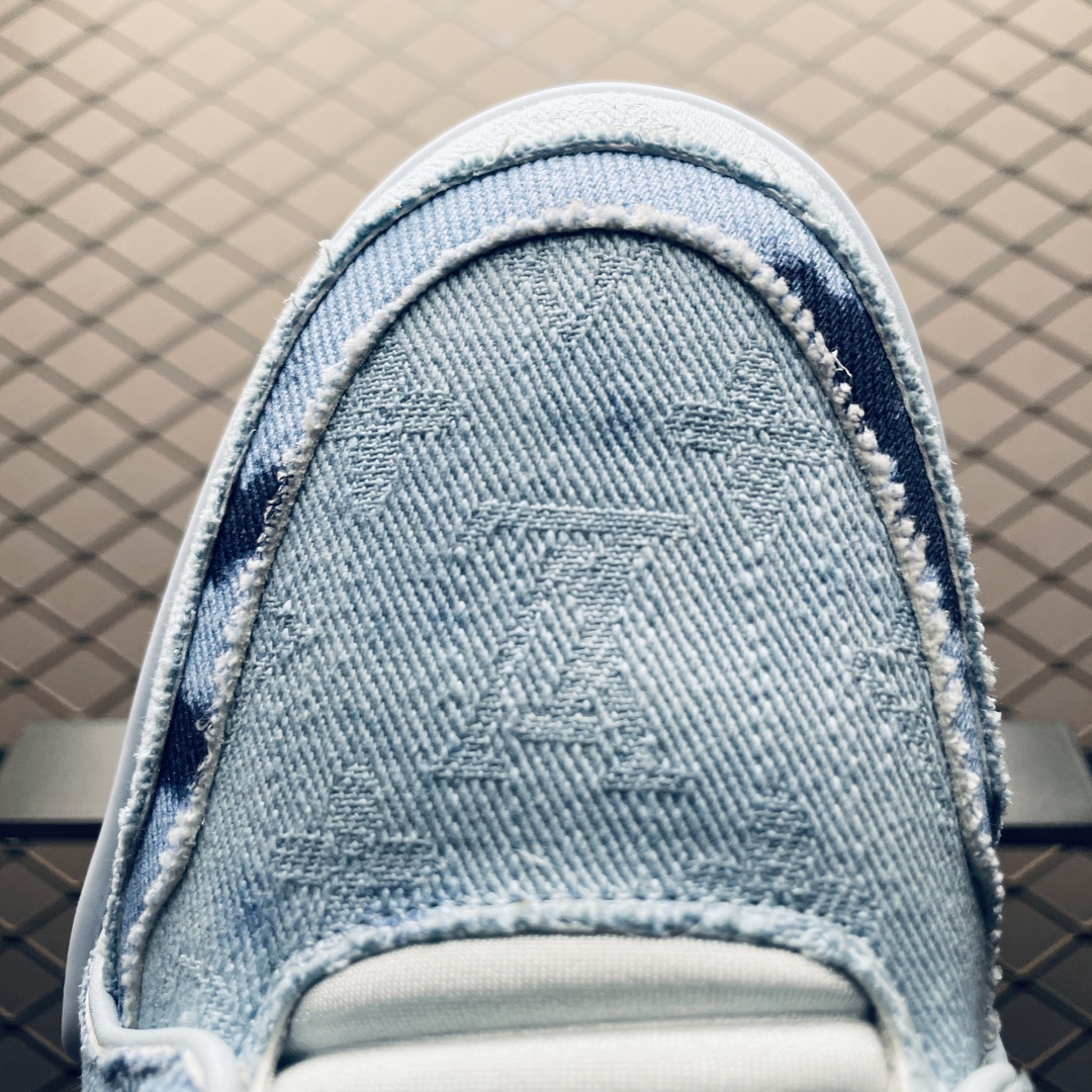 Replica Louis Vuitton Shoe Louis Vuitton  LV Trainer