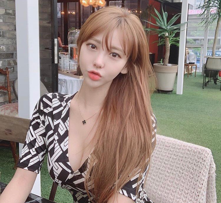Replica VanCleef Arpels Necklace
