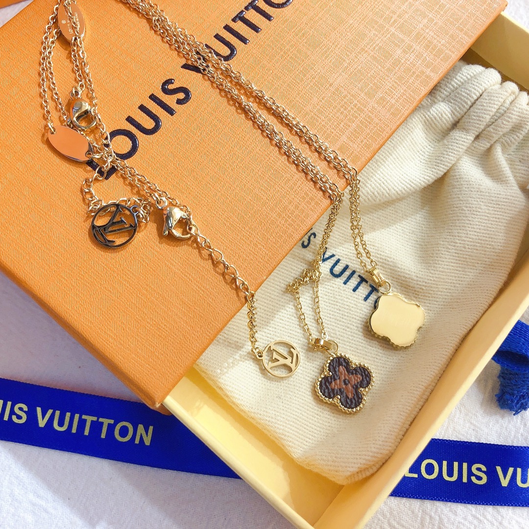 Replica LOUIS VUITTON Necklace