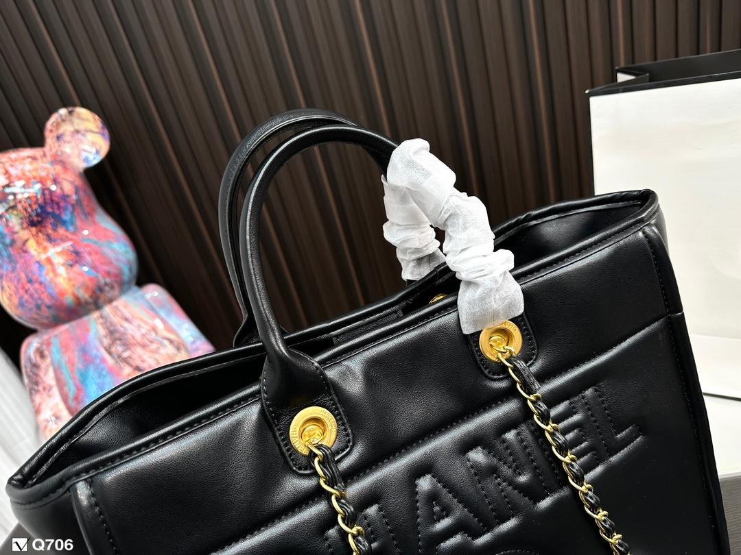 Replica Chanel Bag 32*28CM