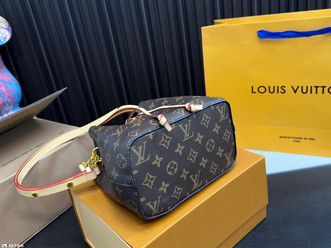Replica Louis Vuitton Bag 19*19CM/25*25CM
