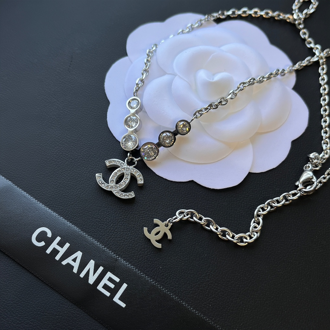 Replica CHANEL Necklace