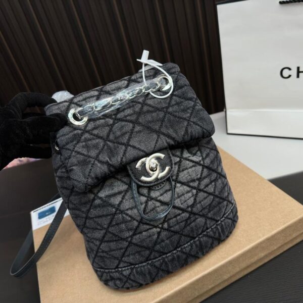 Replica Chanel Bag 23*21CM