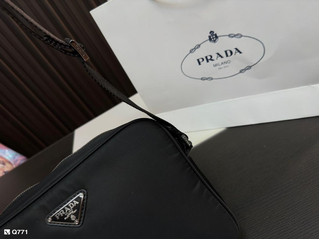 Replica Prada Bag 17*25CM