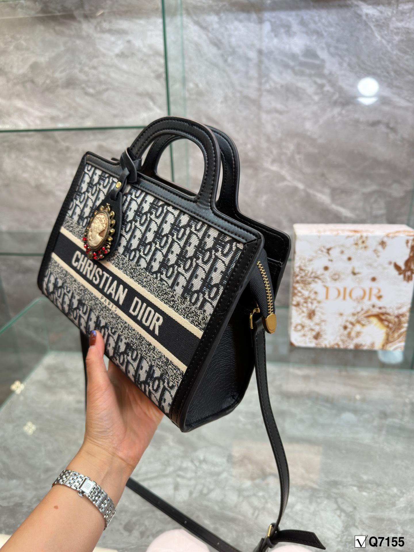 Replica Dior Bag 27*18CM