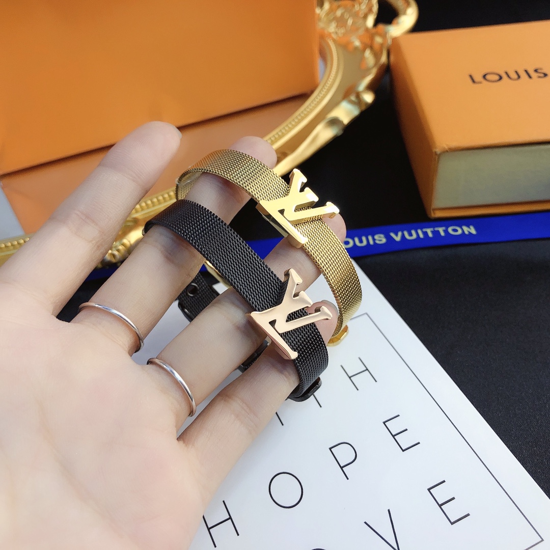 Replica LOUIS VUITTON Bangle