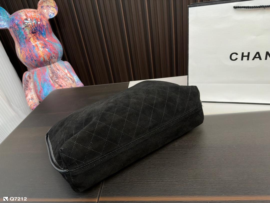 Replica Chanel Bag 28*38CM