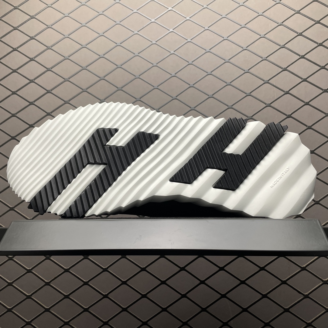 Replica Hermes Shoe Hermes Bouncing