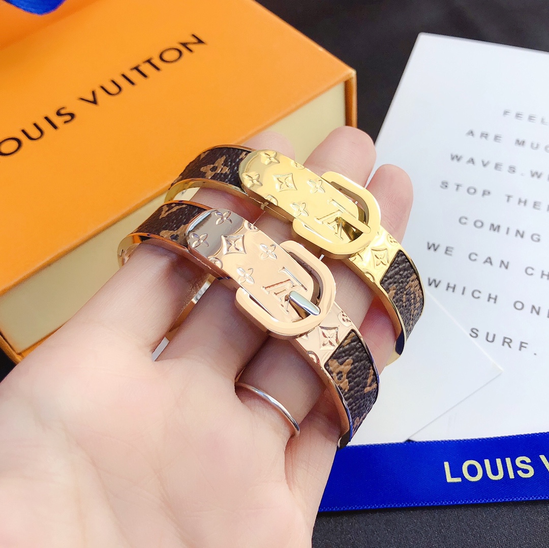 Replica LOUIS VUITTON Bangle